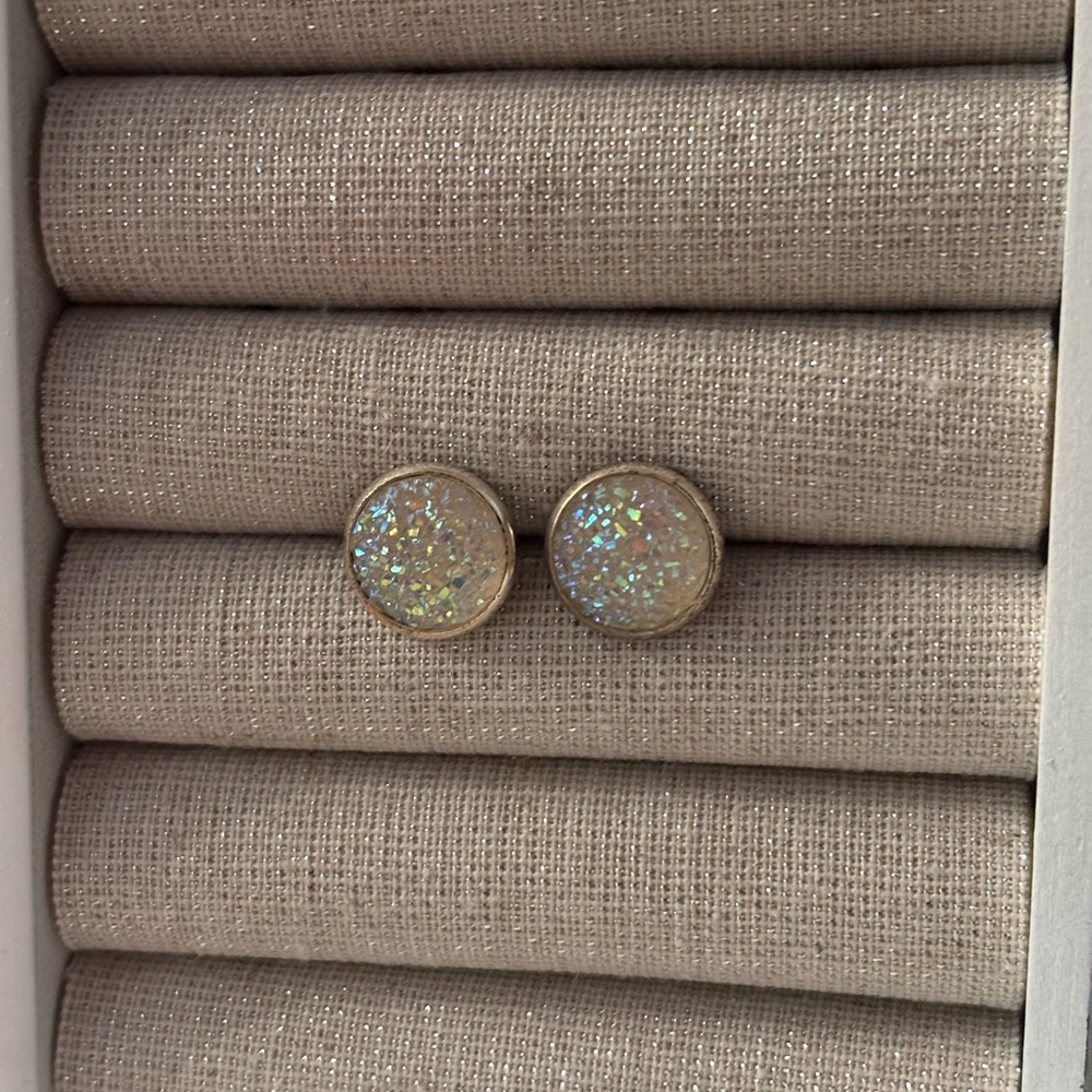 Silver-Trim White Iridescent Druzy Stud Earrings - Women Jewelry
